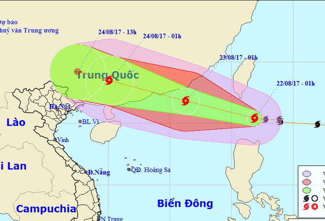 Bão Hato gần Biển Đông đang có xu hướng mạnh lên